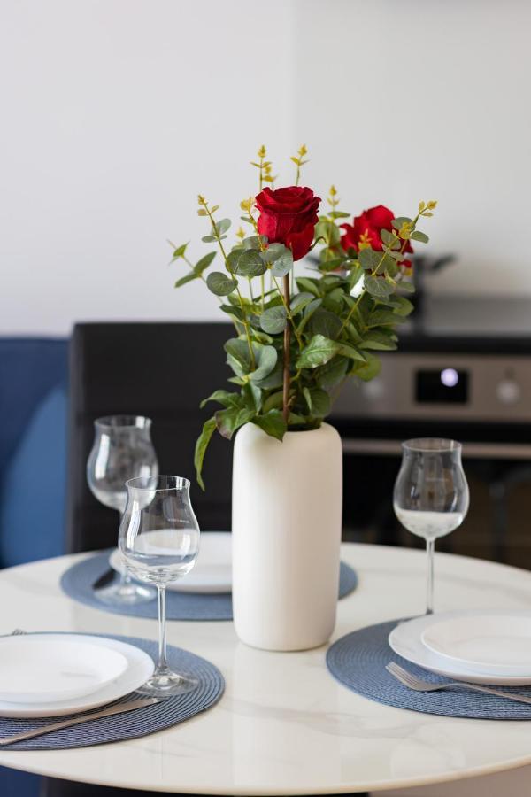 Warszawa Srodmiescie Bonifraterska Apartments By Noclegi Renters Εξωτερικό φωτογραφία